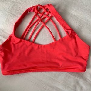 Lululemon sports bra
